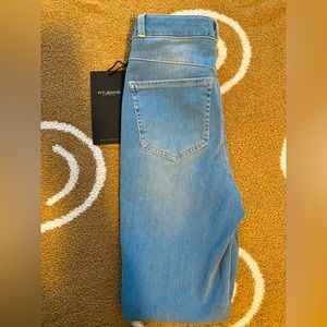 COPY - Never worn too small size S